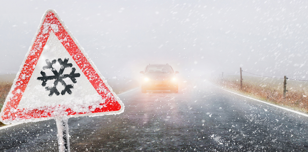 Motoristi, zopakujme si pravidlá bezpečnej jazdy počas zimy!